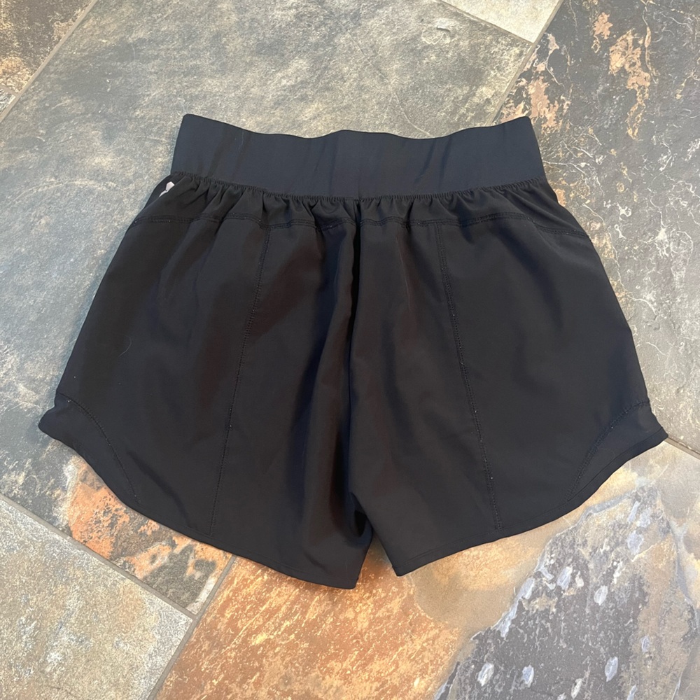 TEK Gear athletic shorts, unlined, size M, black, zippered front pockets
